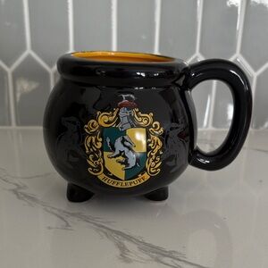 Hufflepuff Black and Yellow Cauldron Mug